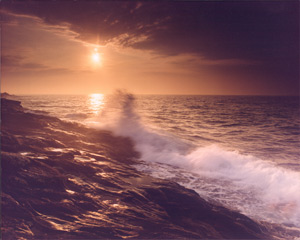 The Wave at Pemaquid by Gary Thompson