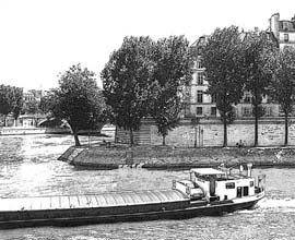 Ile St. Louis Barge by Dan Neuberger