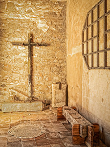 Old-Convent-Cross,-Gautemala_MichelleTurner